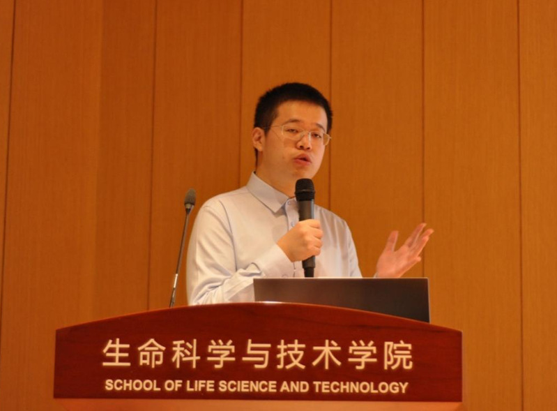 阎奕然：不忘初心，逐梦成长 | 毕业生说