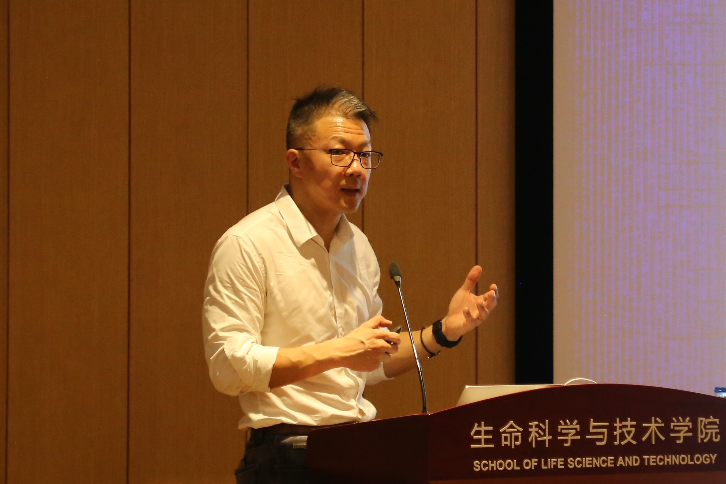 祁海:Making good antibody memory: tales from germinal center
