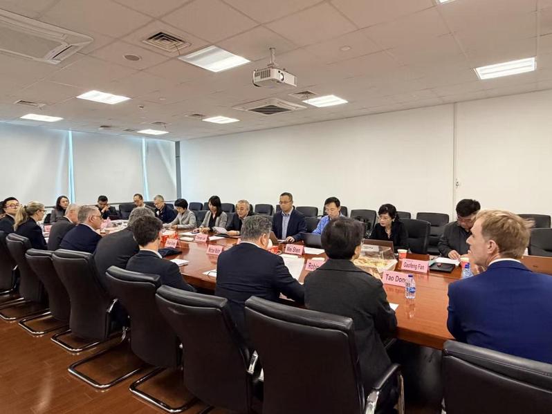 Gathering Global Innovative Forces to Build the Future of Life Sciences — AstraZeneca Visits ShanghaiTech with Delegation of Top UK Universities